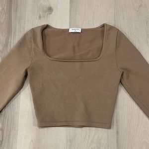 Aritzia Babaton Sculpt Knit Square Neck Long Sleeve